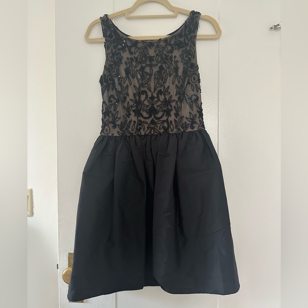 Black cocktail dress with pockets!